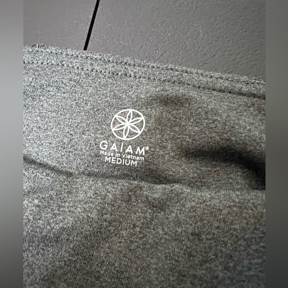 Gaiam gray capri with purple side lines - Picture 3 of 5